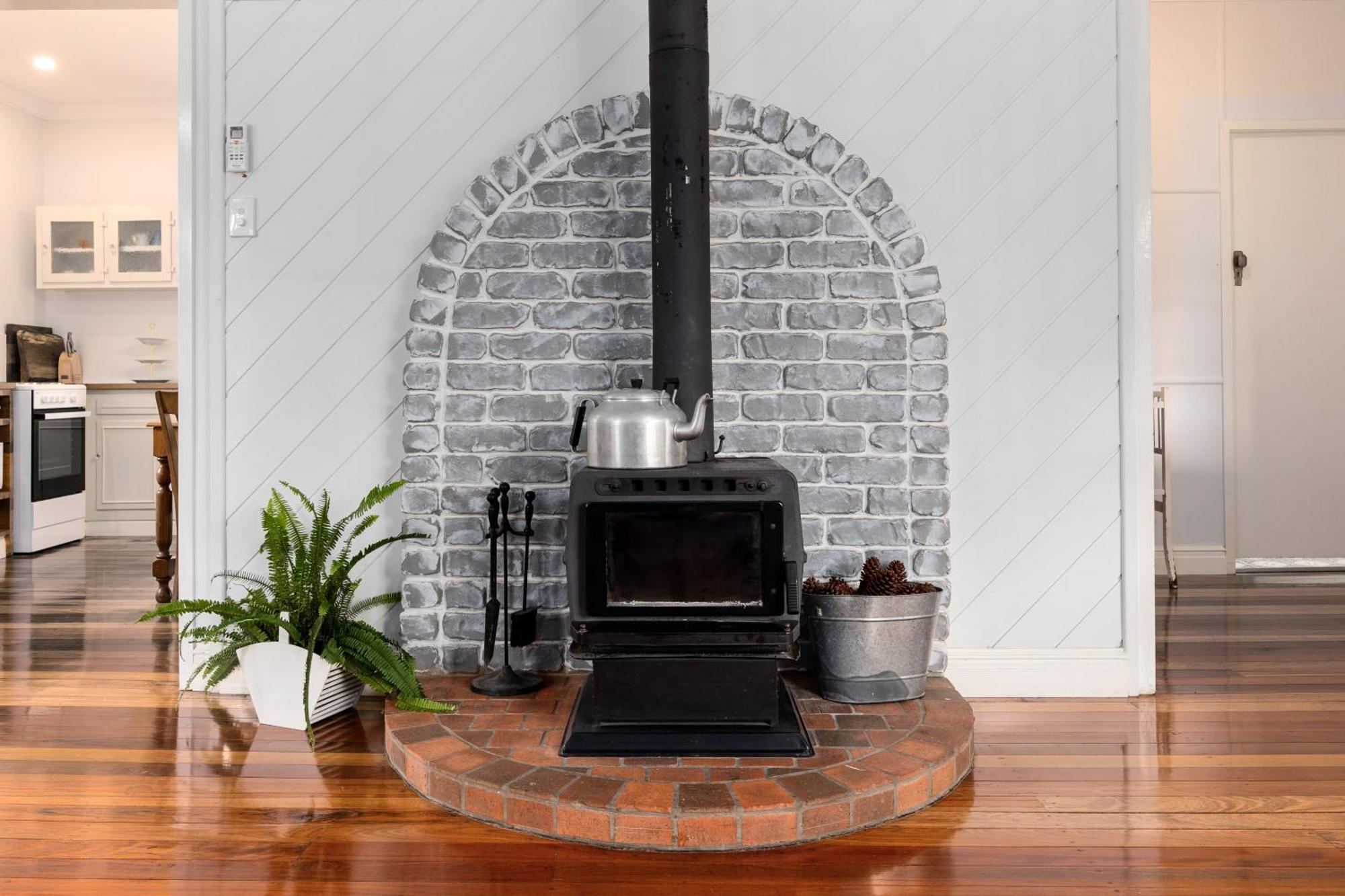Cottage On Lamington Canungra エクステリア 写真